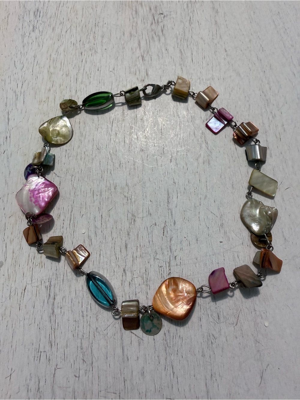 Artisan Multicolor Mother-of-Pearl & Glass Bead choker Necklace quirky boho 16”